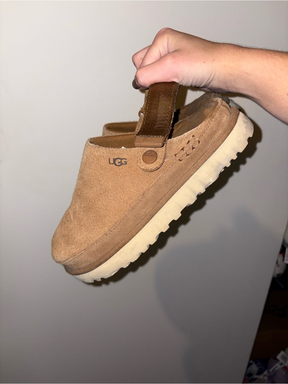 ugg golden star clogs